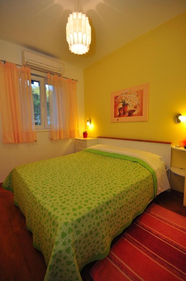 Apartamento Tri Palme Prvic Sepurine Exterior foto