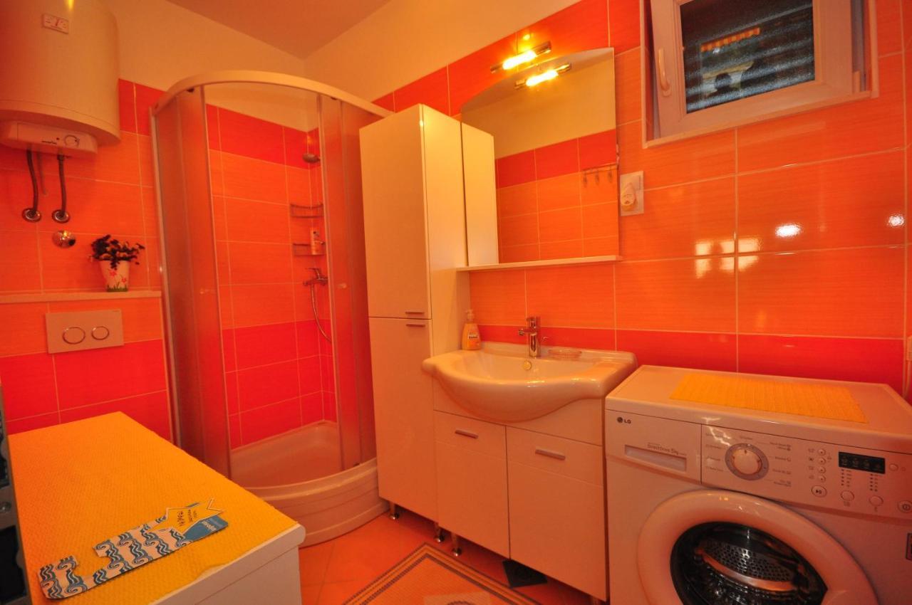 Apartamento Tri Palme Prvic Sepurine Exterior foto